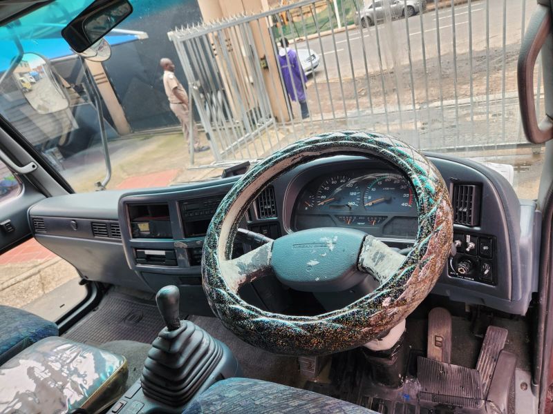  29631  NISSAN CONDOR  2000  