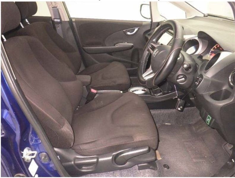  29635  HONDA FIT  2011  