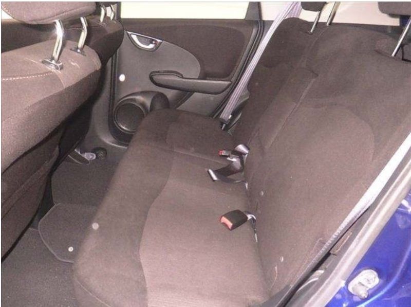  29635  HONDA FIT  2011  