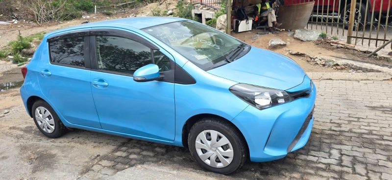  29639  TOYOTA VITZ  2016  