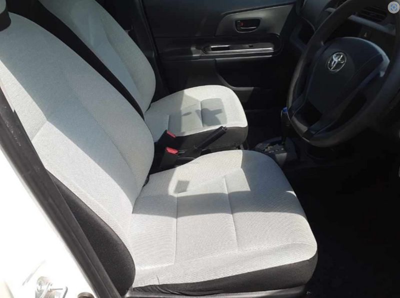  29656  TOYOTA AQUA  2016  