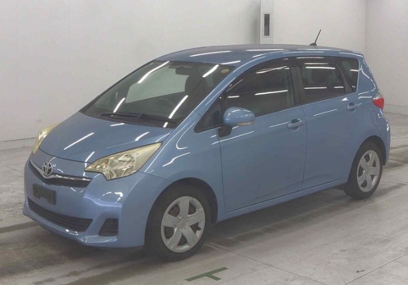  29657  TOYOTA RACTIS  2011  