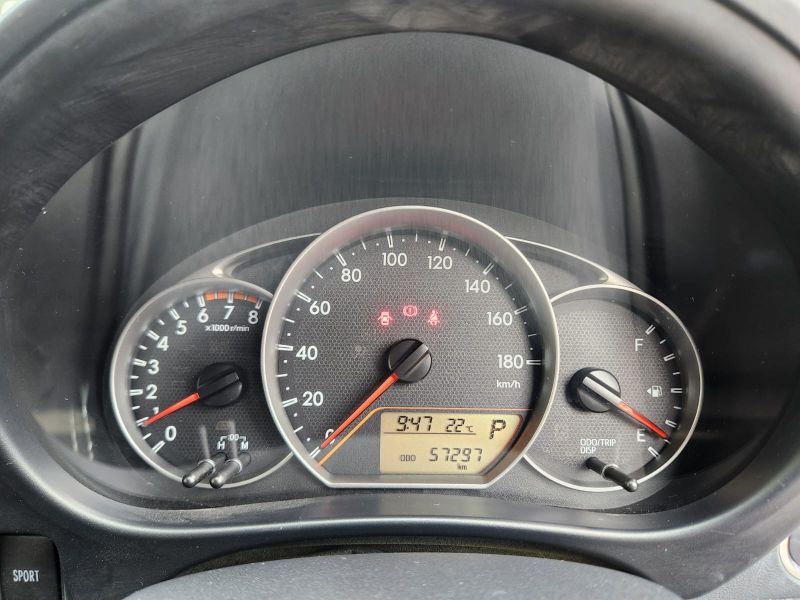  29657  TOYOTA RACTIS  2011  