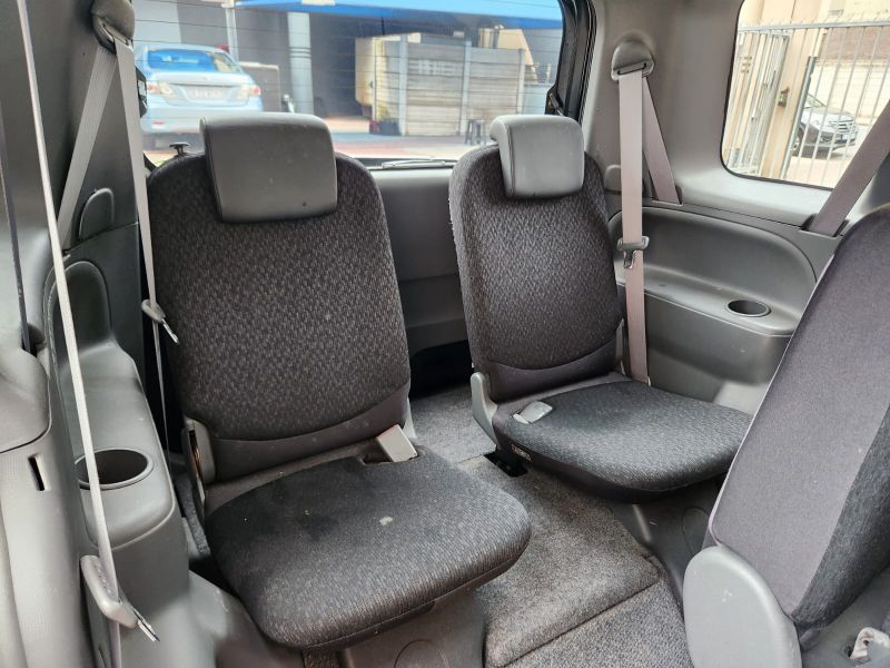  29658  TOYOTA SIENTA  2013  