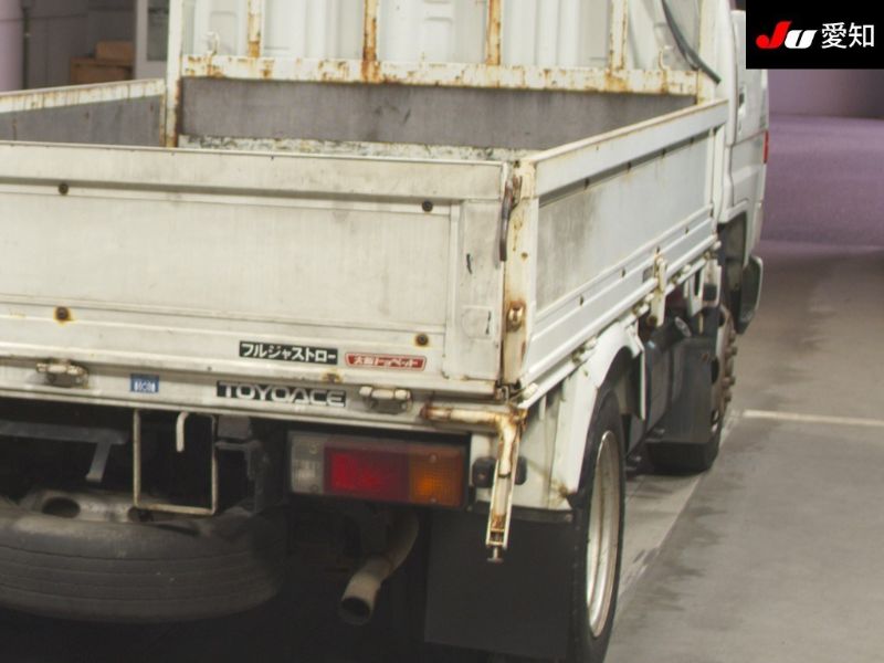  29677  TOYOTA TOYOACE  1998  