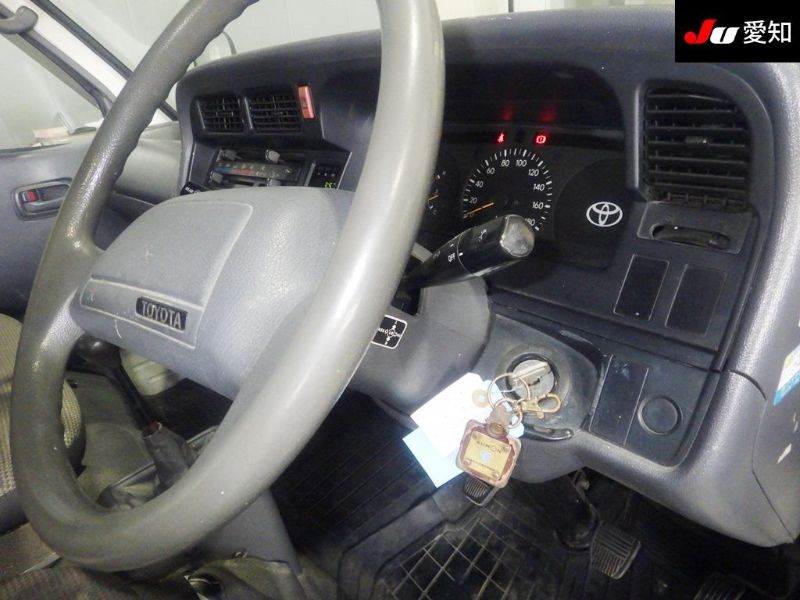  29678  TOYOTA HIACE  1997  