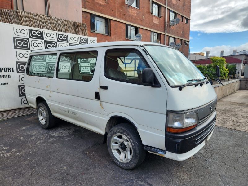 29678  TOYOTA HIACE  1997  