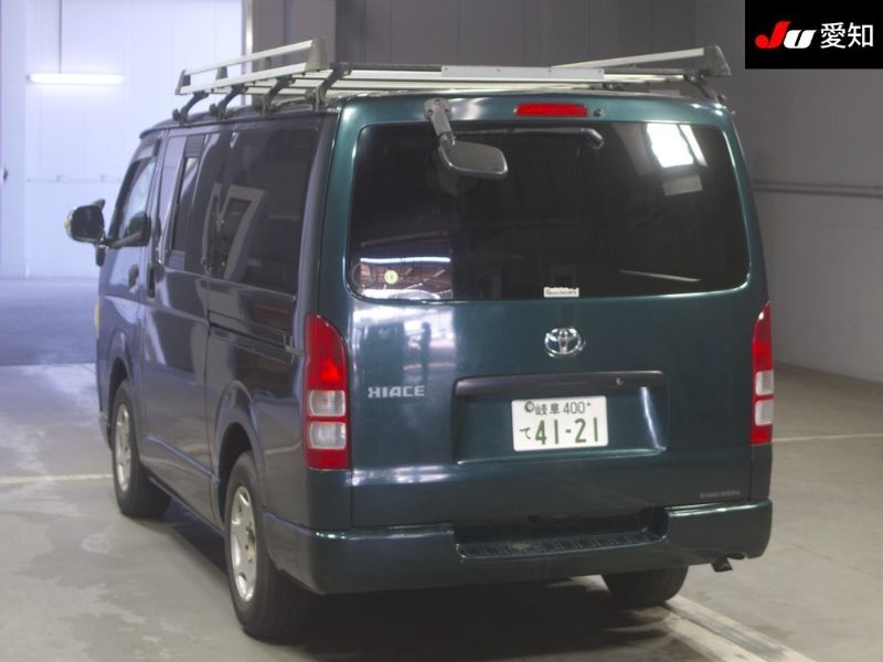  29679  TOYOTA HIACE  2006  