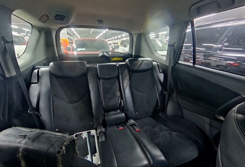  29682  TOYOTA VANGUARD  2010  