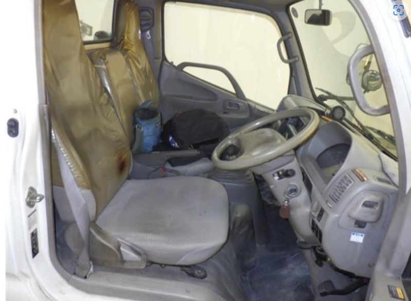  29690  HINO DUTRO  2005  