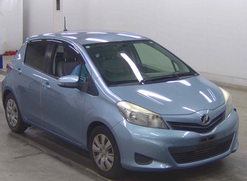 29692 TOYOTA VITZ 2011