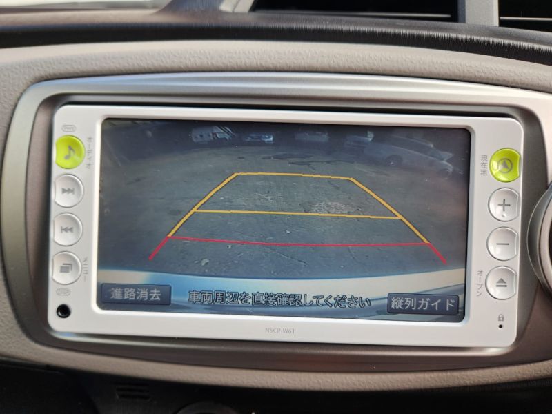  29692  TOYOTA VITZ  2011  