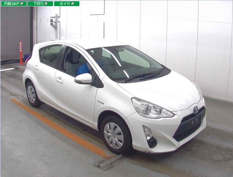 29704 TOYOTA AQUA 2017