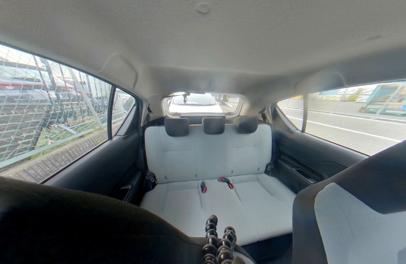  29704  TOYOTA AQUA  2017  