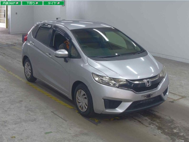  29692 TOYOTA VITZ  2011  