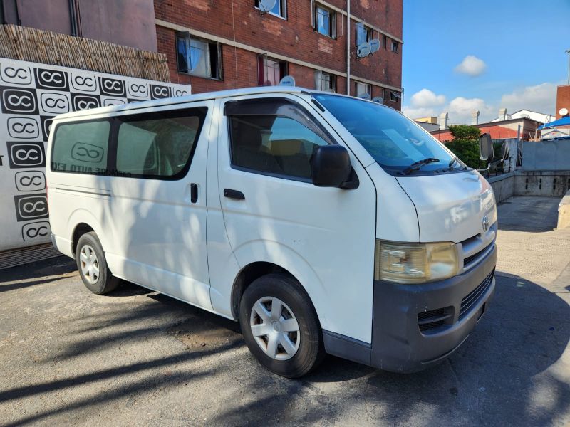  29707  TOYOTA HIACE  2007  