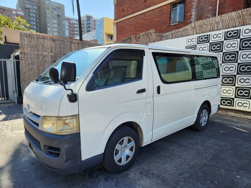  29707  TOYOTA HIACE  2007 