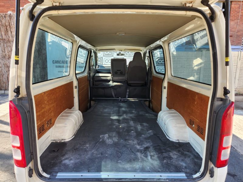  29707  TOYOTA HIACE  2007  