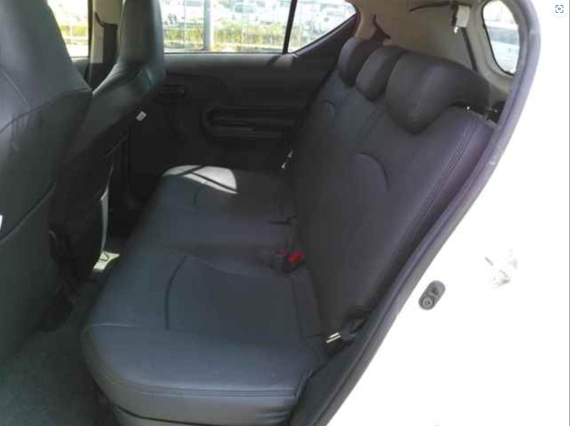  29708  TOYOTA AQUA  2018  