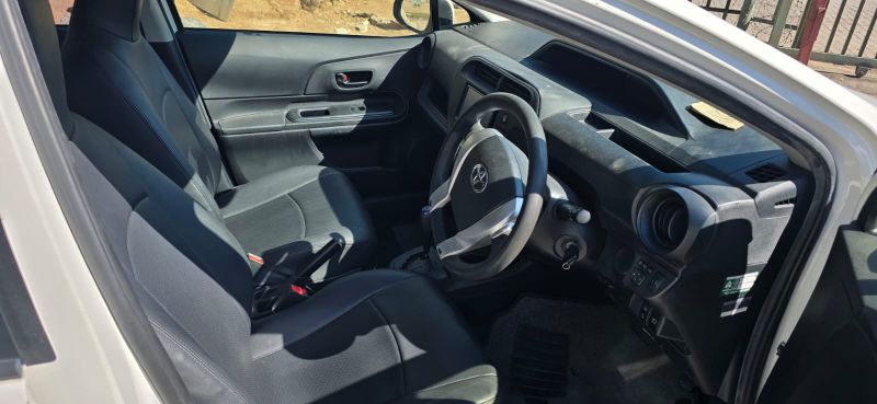  29708  TOYOTA AQUA  2018  