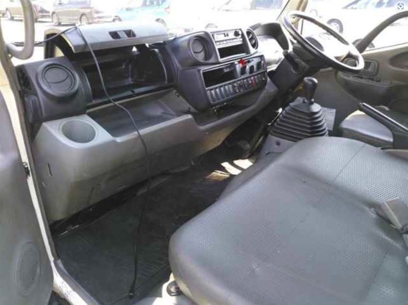 29709  HINO DUTRO  2012  