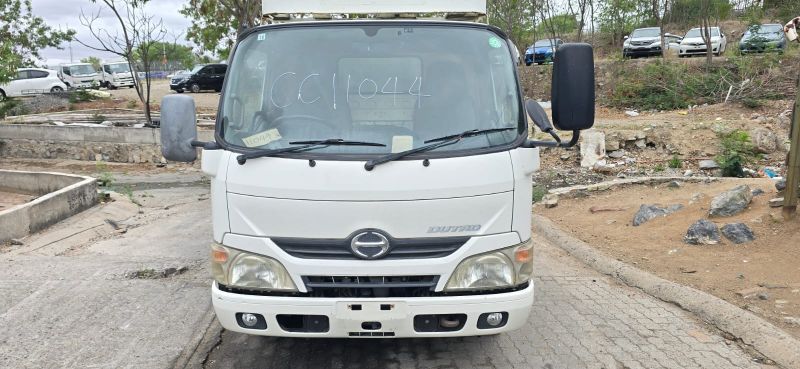  29709  HINO DUTRO  2012 