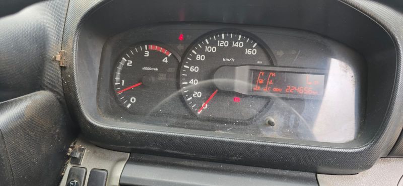  29709  HINO DUTRO  2012  