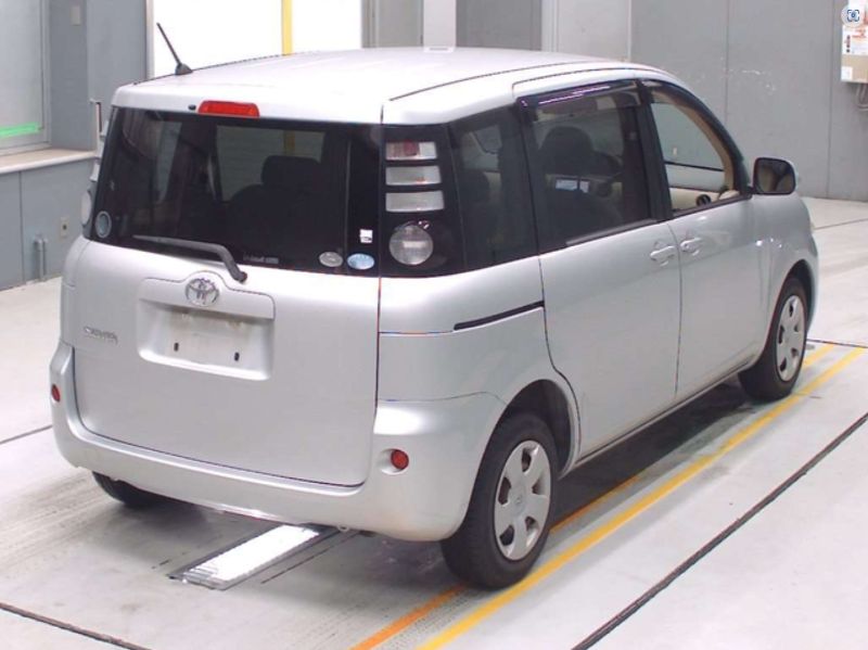  29710  TOYOTA SIENTA  2006  