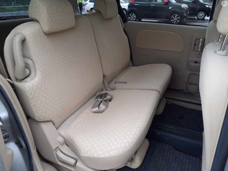  29710  TOYOTA SIENTA  2006  