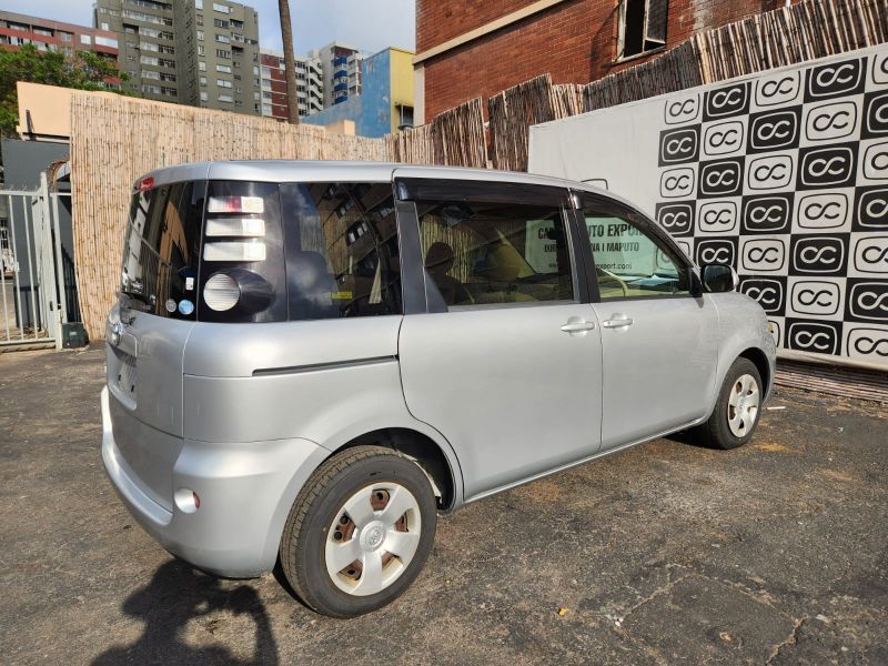  29710  TOYOTA SIENTA  2006  