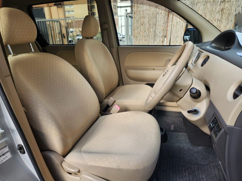  29710  TOYOTA SIENTA  2006  