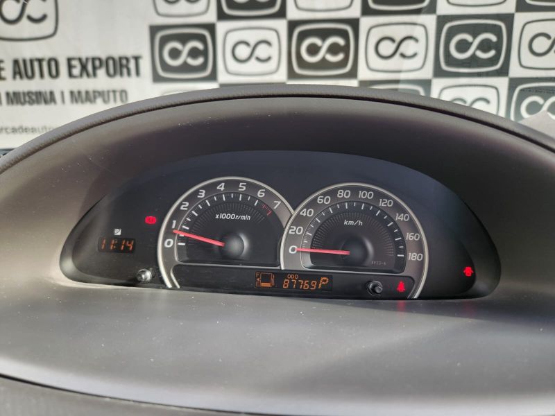  29710  TOYOTA SIENTA  2006  