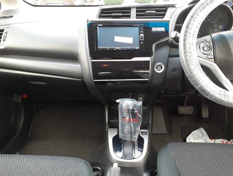  29713  HONDA FIT  2019  