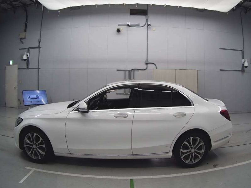  29718  MERCEDES BENZ C class  2014  