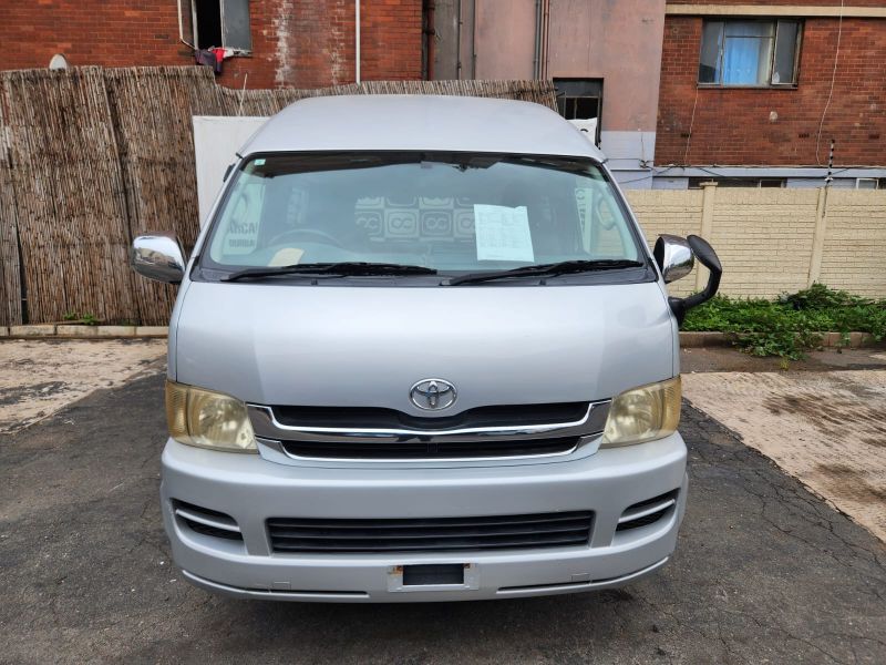  29724  TOYOTA HIACE  2009  