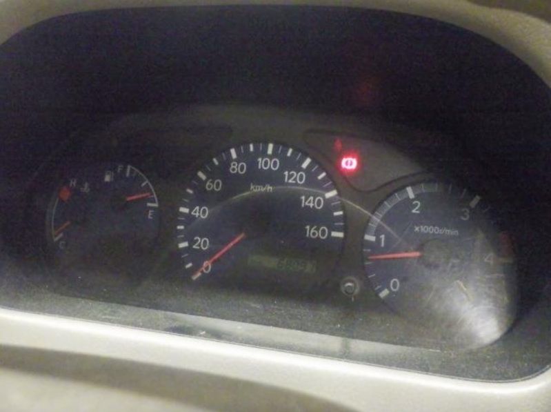  29725  HINO DUTRO  2001  