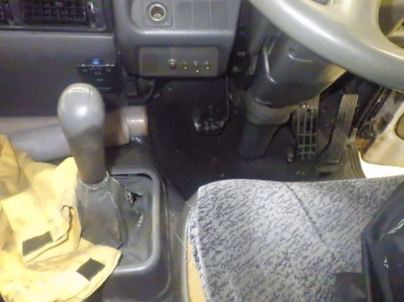 29726  HINO RANGER  1995