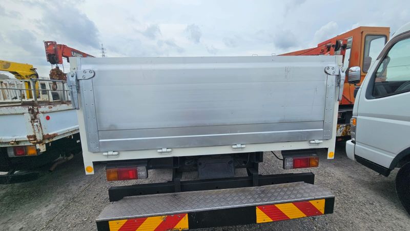  29727  HINO DUTRO  2013  