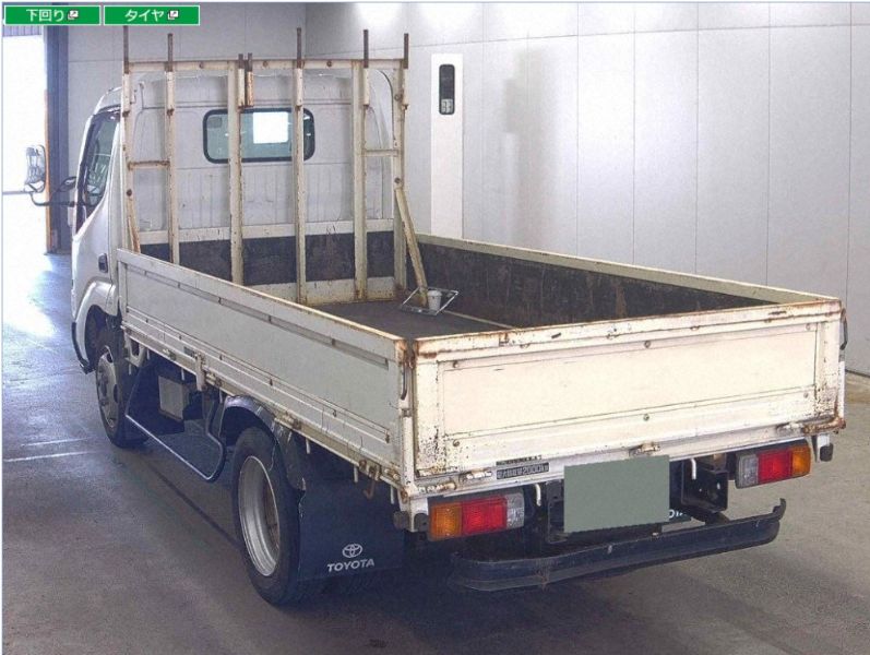 29729  TOYOTA DYNA  2003