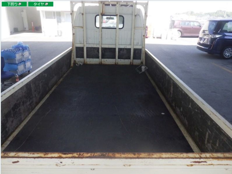 29729  TOYOTA DYNA  2003