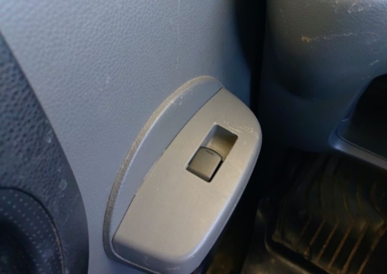  29731  NISSAN VANETTE VAN  2018  