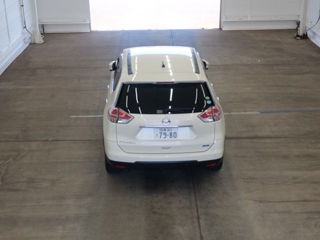  29733  NISSAN X-TRAIL  2017  