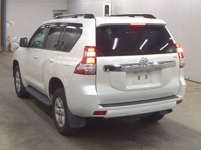 29734  TOYOTA LANDCRUISER PRADO  2016