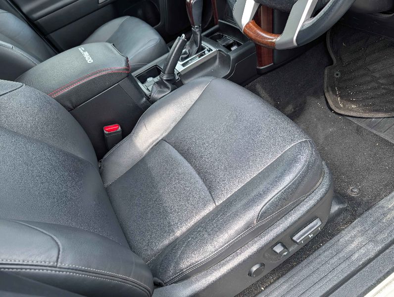 29734  TOYOTA LANDCRUISER PRADO  2016