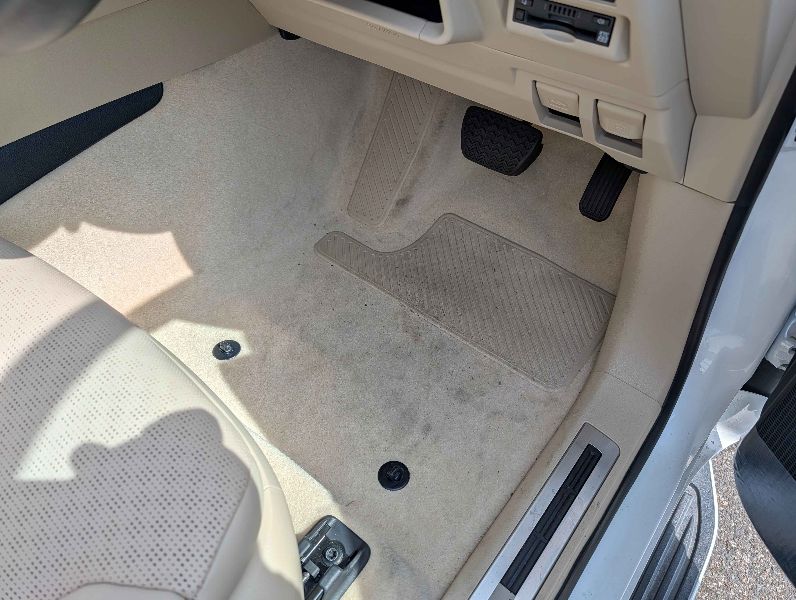  29735  TOYOTA LANDCRUISER  2024  