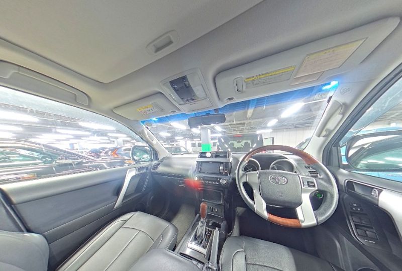 29737  TOYOTA LANDCRUISER PRADO  2016