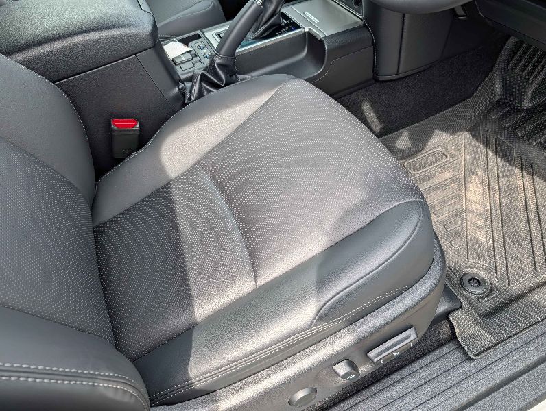  29738  TOYOTA LANDCRUISER PRADO  2023  