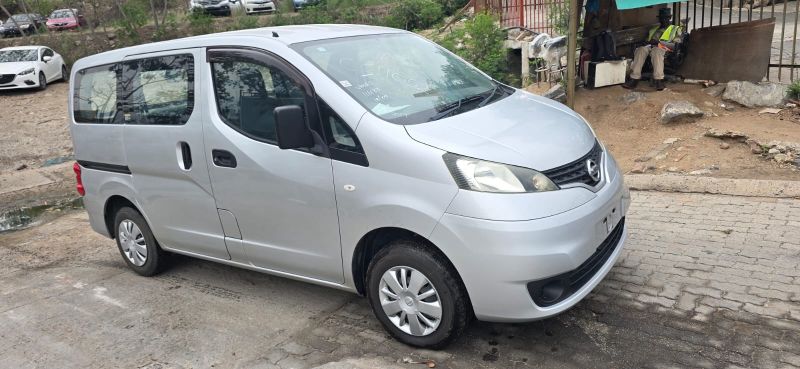  29744  NISSAN VANETTE  2017  