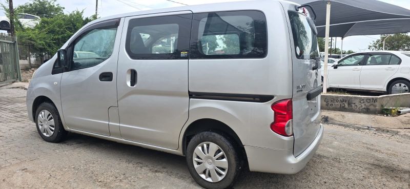  29744  NISSAN VANETTE  2017  