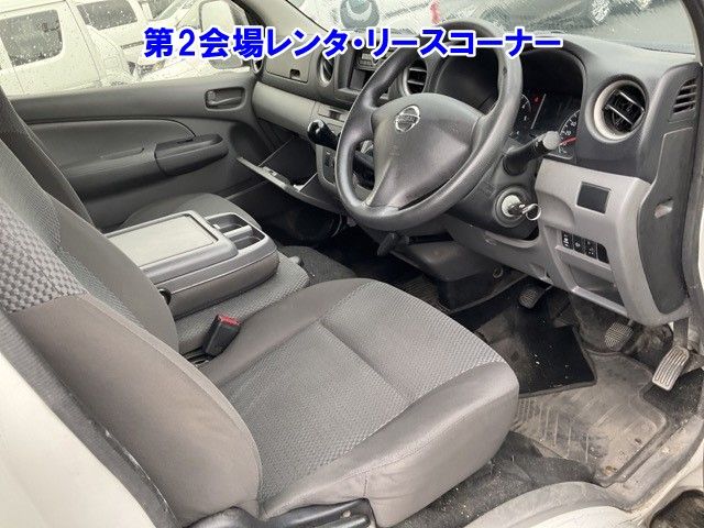 29746  NISSAN CARAVAN  2016